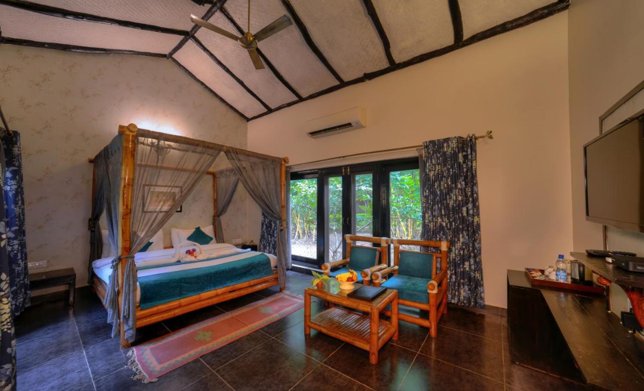 Aranyak Resort Tāla Екстериор снимка