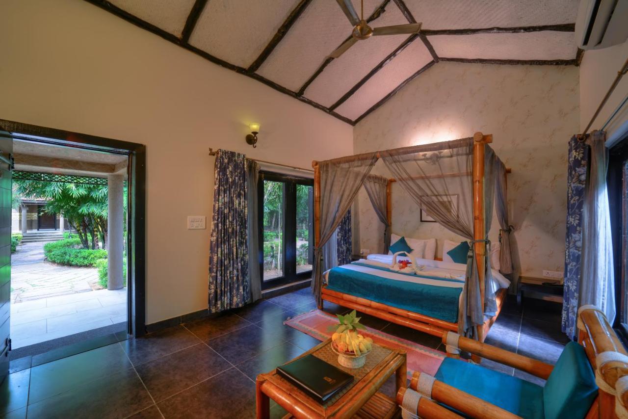 Aranyak Resort Tāla Екстериор снимка