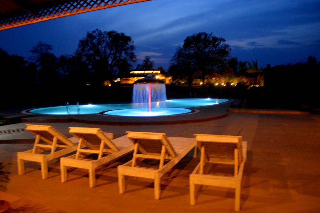 Aranyak Resort Tāla Екстериор снимка