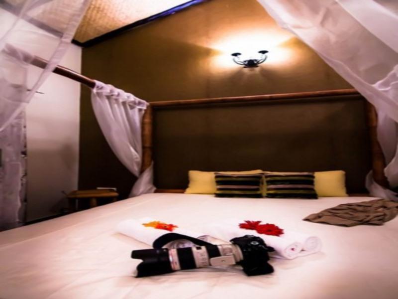 Aranyak Resort Tāla Екстериор снимка