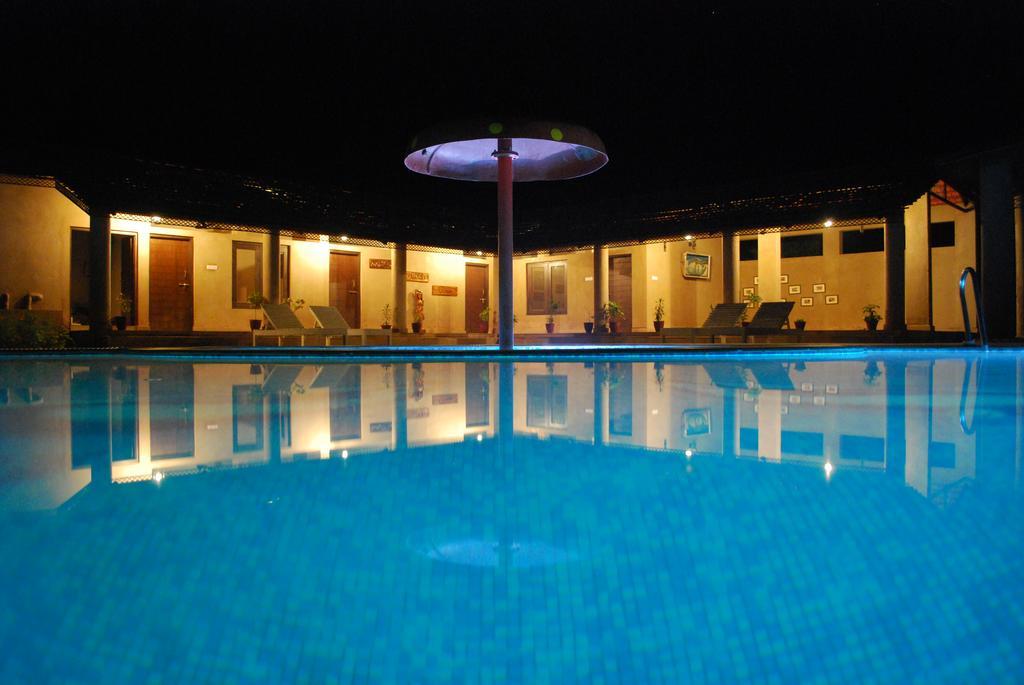 Aranyak Resort Tāla Екстериор снимка