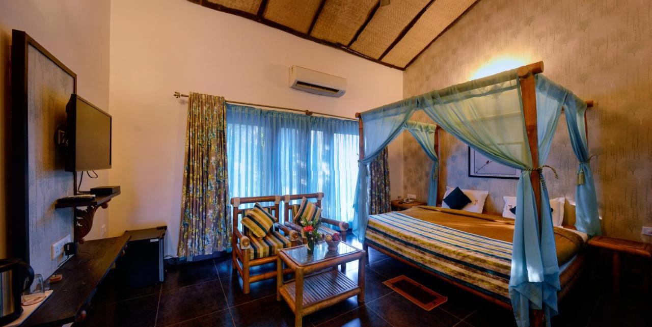 Aranyak Resort Tāla Екстериор снимка