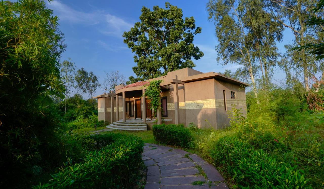 Aranyak Resort Tāla Екстериор снимка