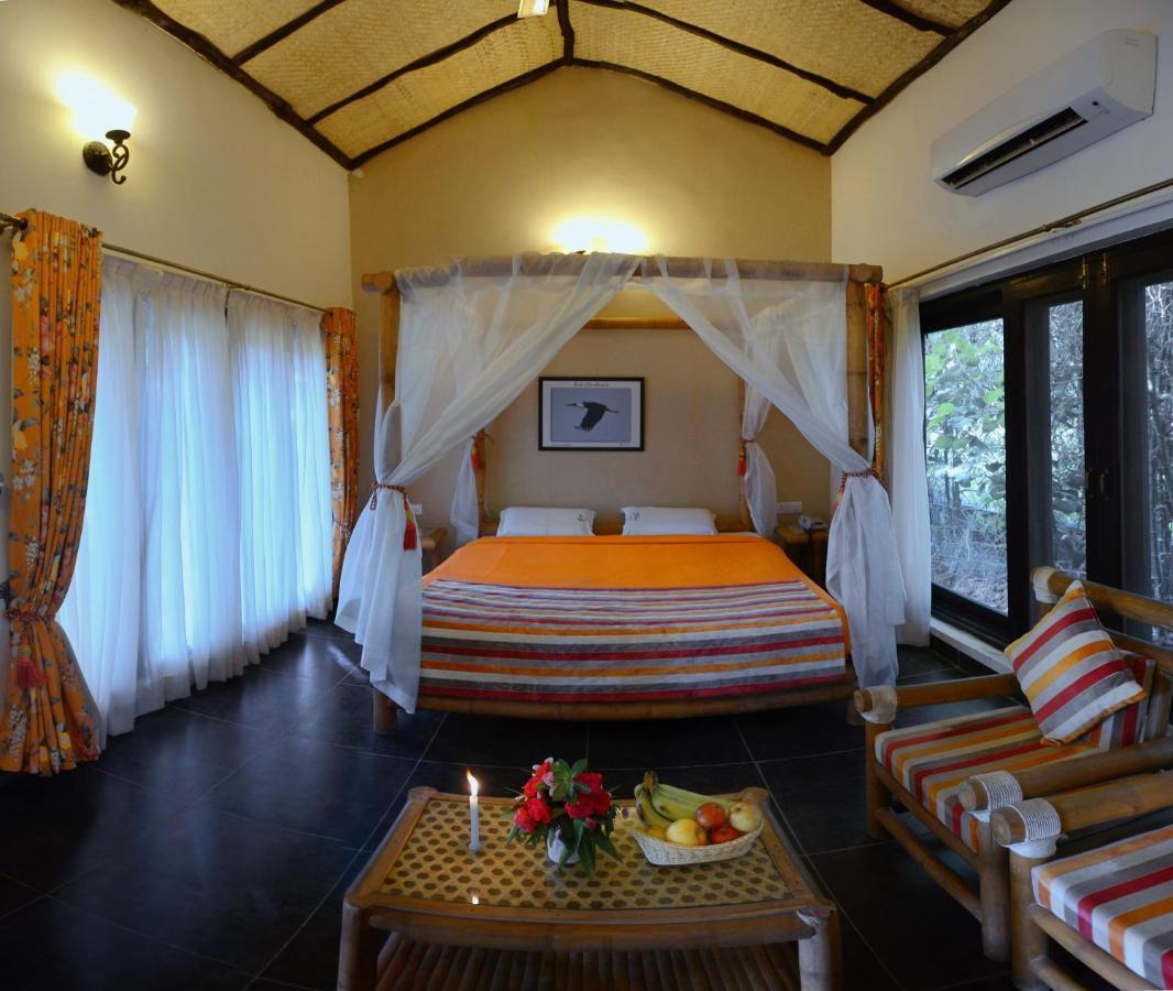 Aranyak Resort Tāla Екстериор снимка